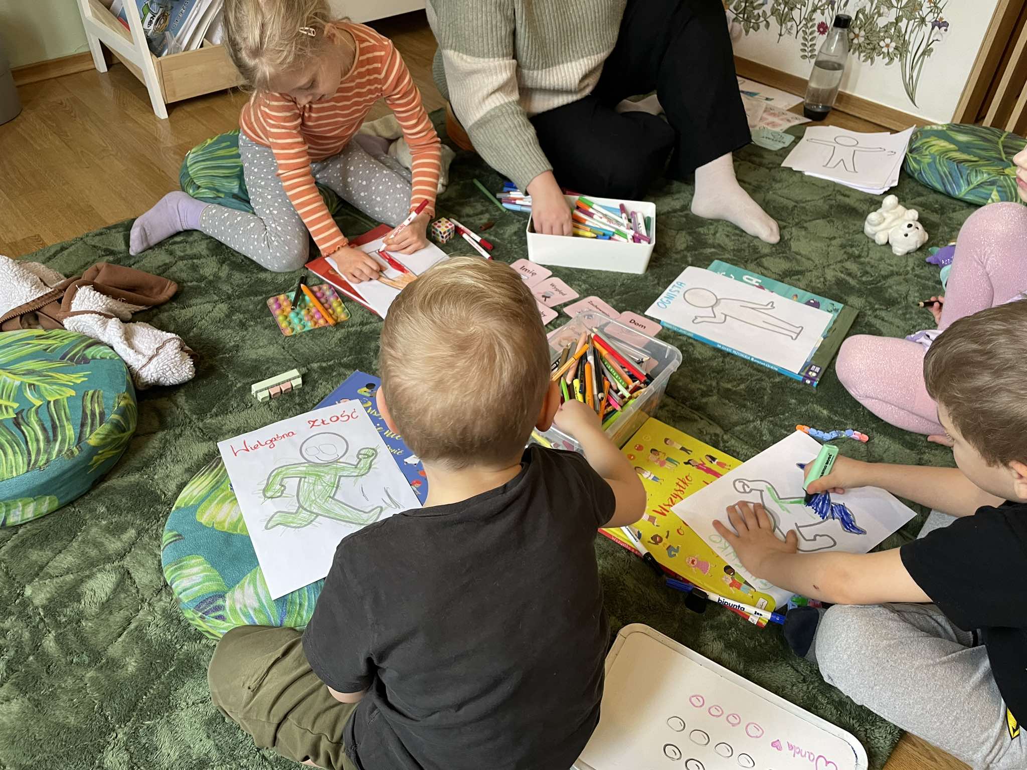 received_1642177603330435